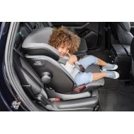 Britax Romer Advansafix IV R Advansafix IV R s dítětem