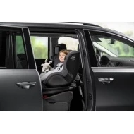  Britax Romer Autosedačka Dualfix iSense - Dualfix iSense proti směru jízdy