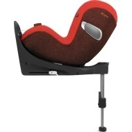 Cybex základna base Z Může se uchytit i proti směru jízdy, což je bezpečnější pro mladší děti
