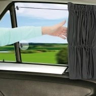 DIAGO Zatahovací sluneční clona do auta Zatažení