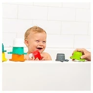 Infantino Stohovací kelímky do koupele s mlýnkem 