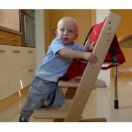 Jitro Stupínek s tyčkou Dítko leze na židli