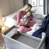 JOIE Roomie Postýlka Roomie