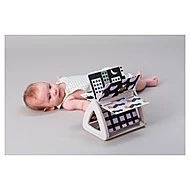  Taf Toys Otočná knížka zahrada - 