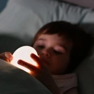  Tommee Tippee Noční světlo 2v1 tučňák - Noční světlo s dítkem