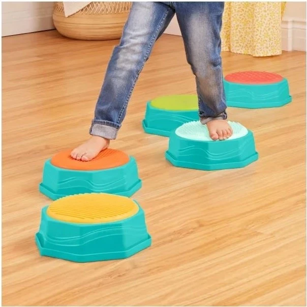 B Toys Překážková dráha se stupínky Balance & Build - 