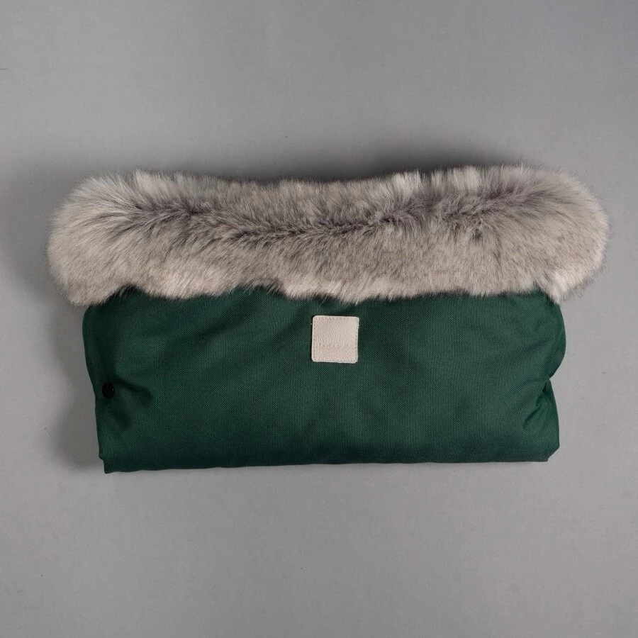 Beztroska Rukávník na kočárek s kožešinou - Bottle green