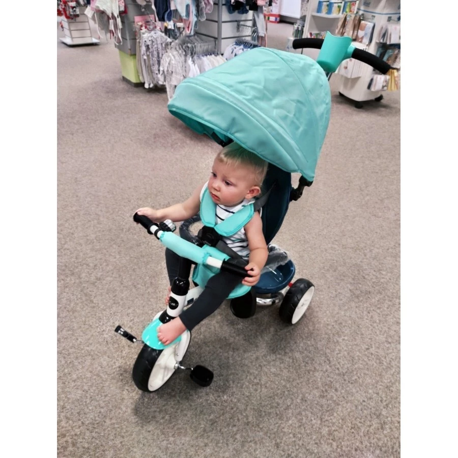 Coccolle Tříkolka s vodící tyčí Urbio foldable tricycle - 