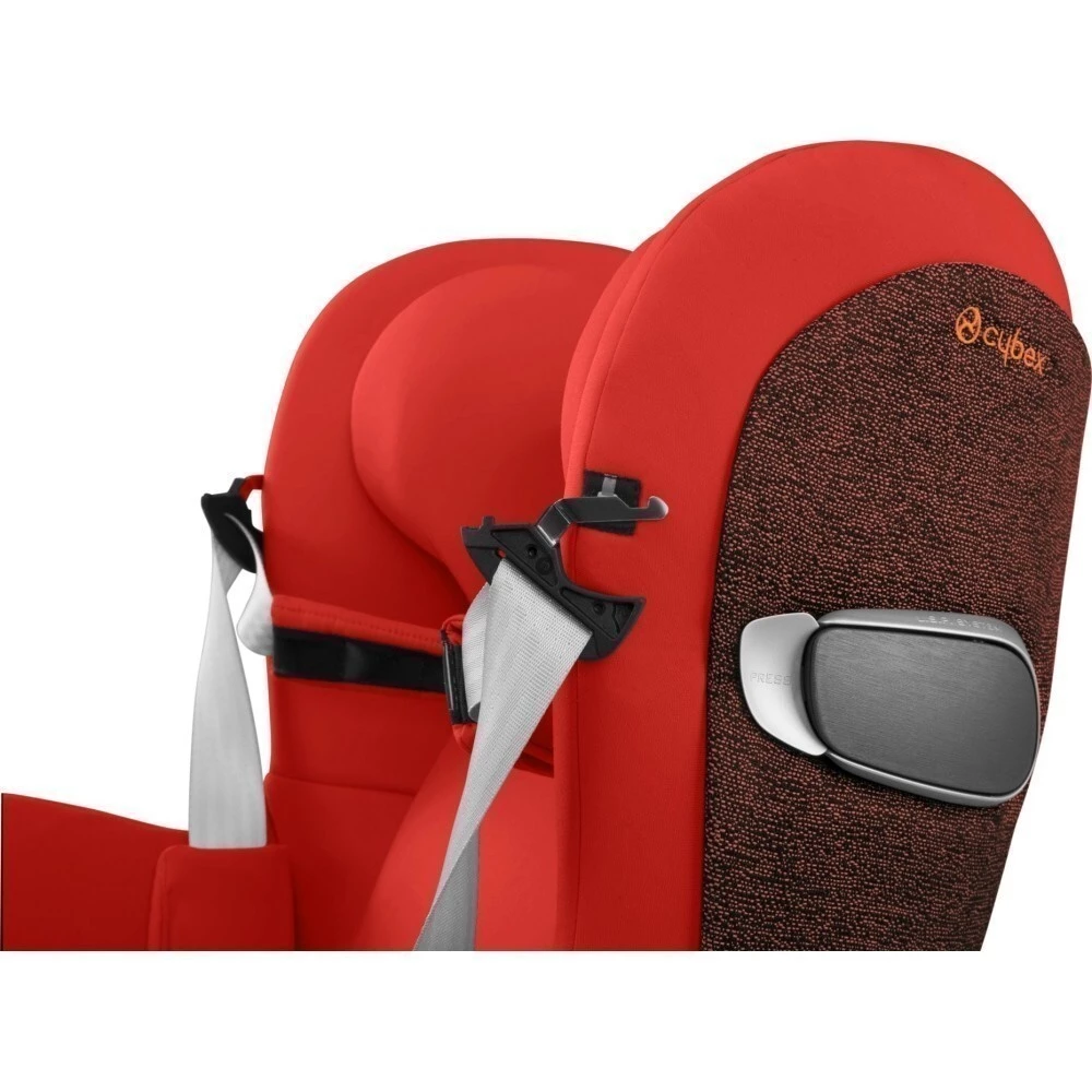 Cybex Sirona Z - magnetky pro držení pásů 