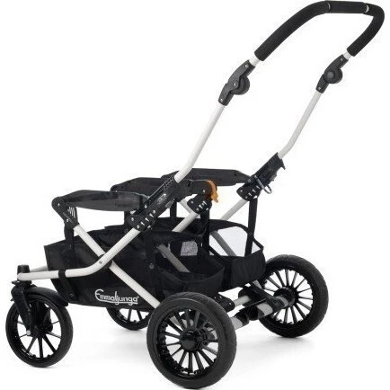 Emmaljunga pro dvojčátka - 