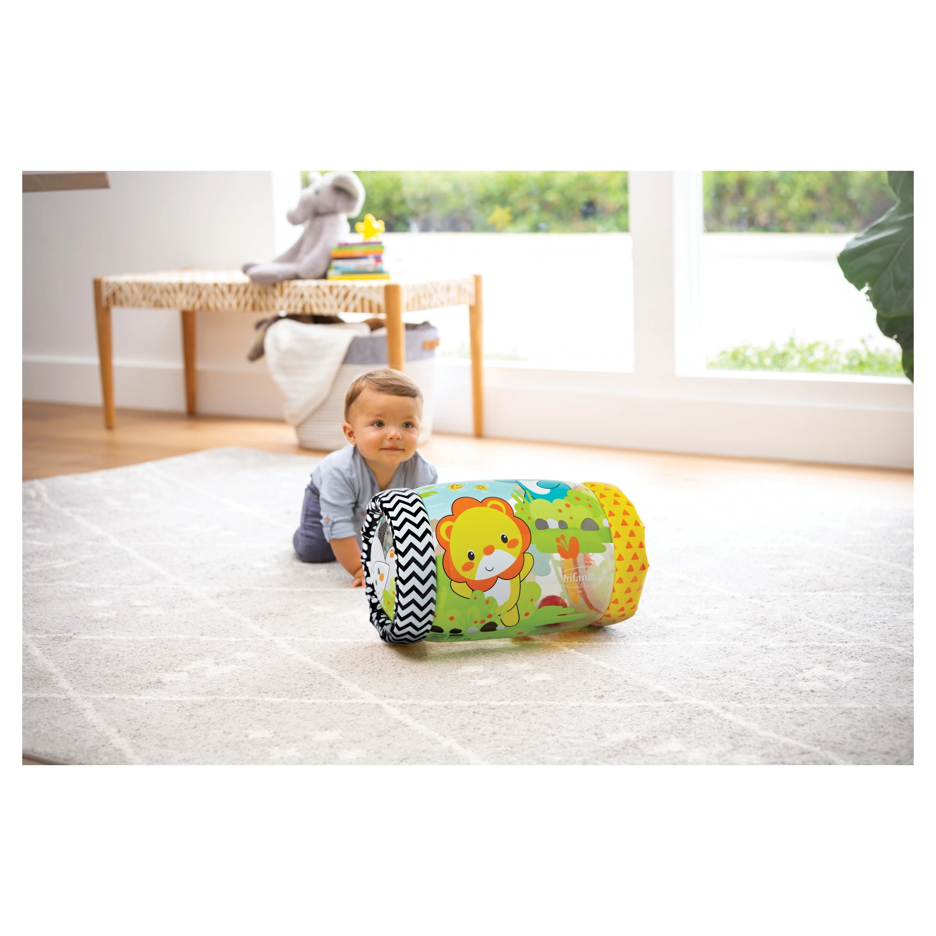 Infantino Nafukovací válec džungle - 