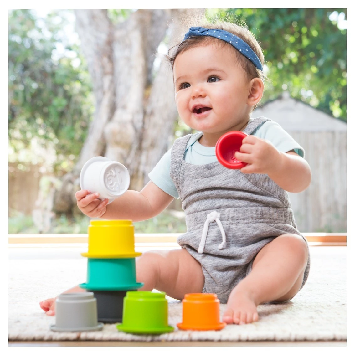 Infantino Stohovací kelímky - 