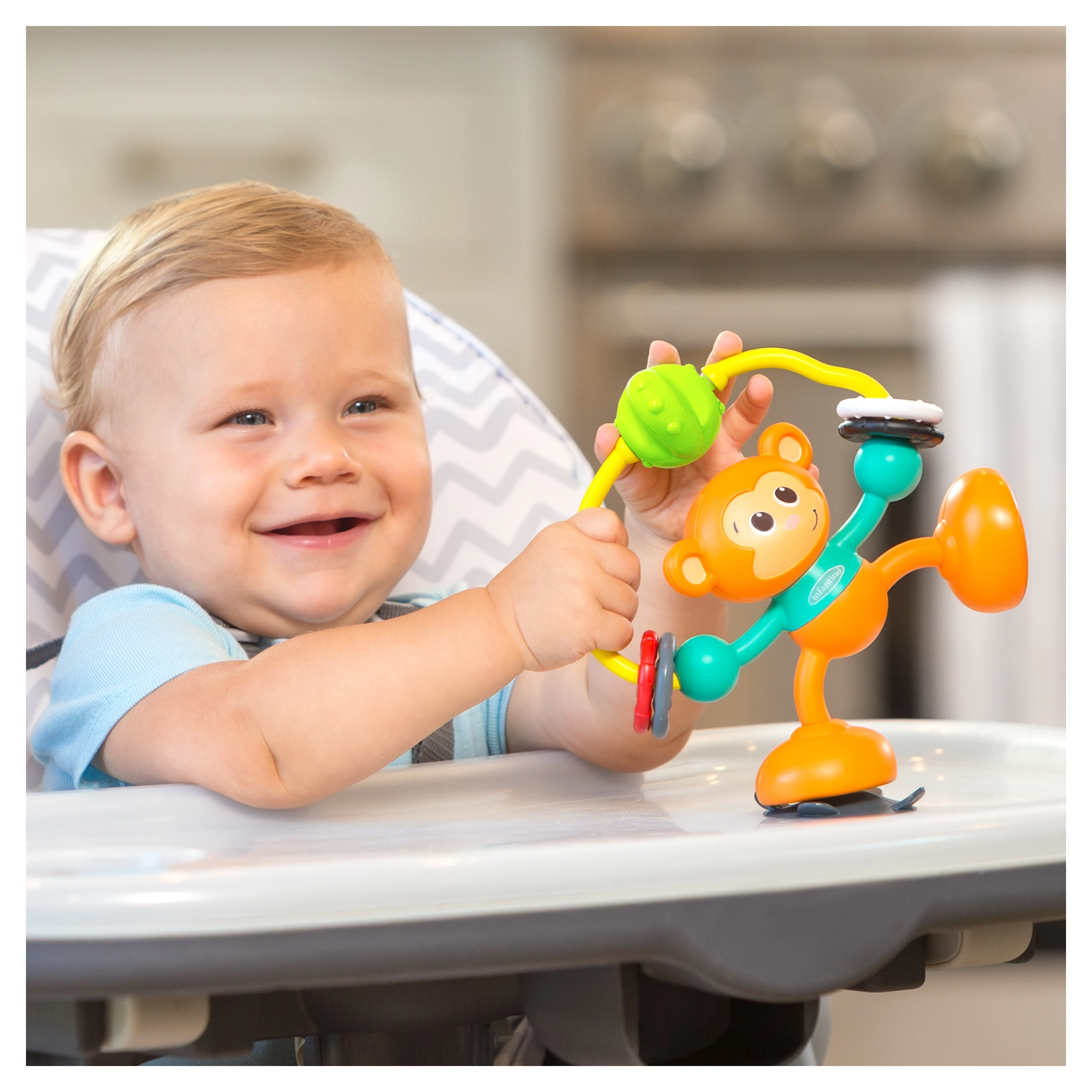 Infantino Opička s přísavkou - 