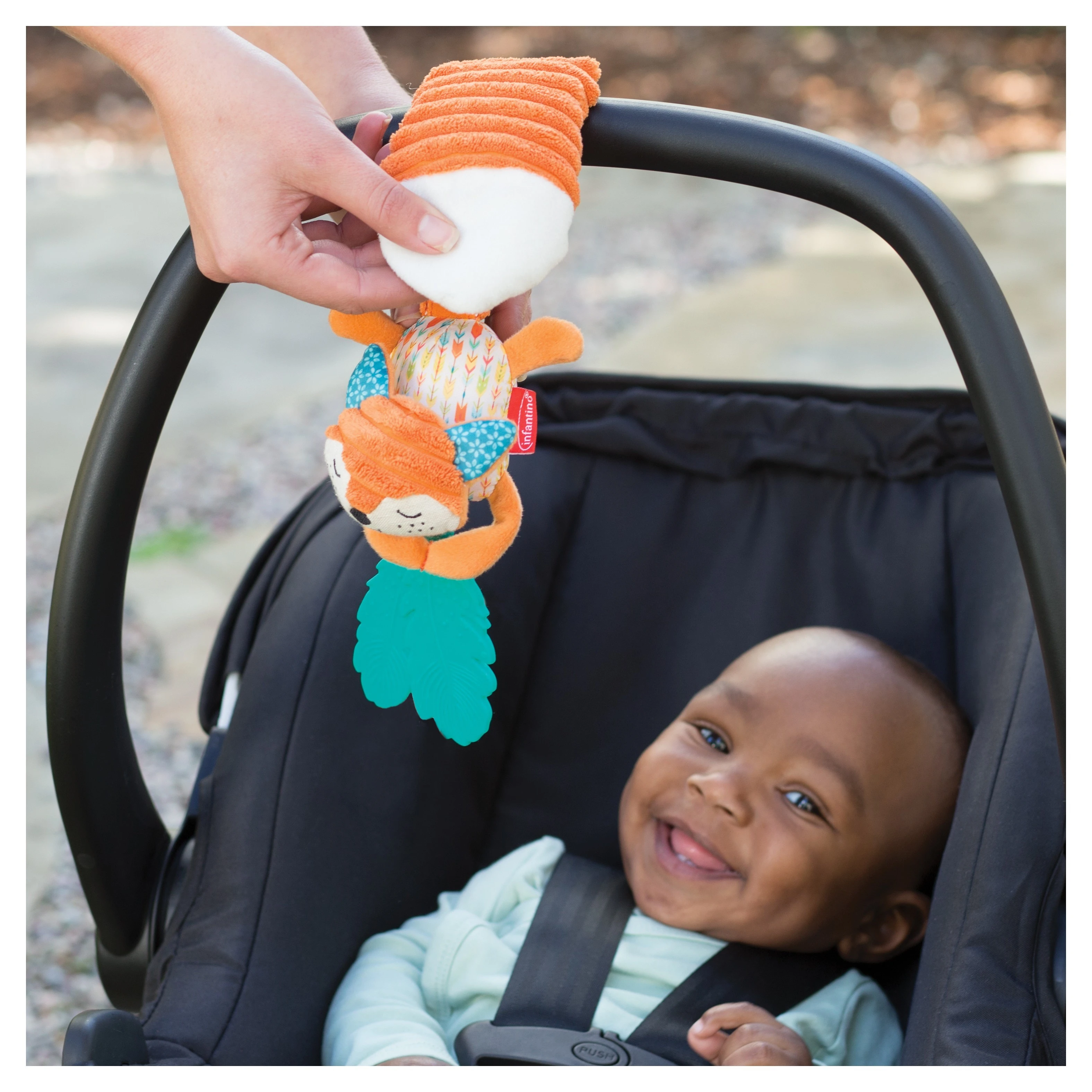 Infantino Vibrující lišák - 