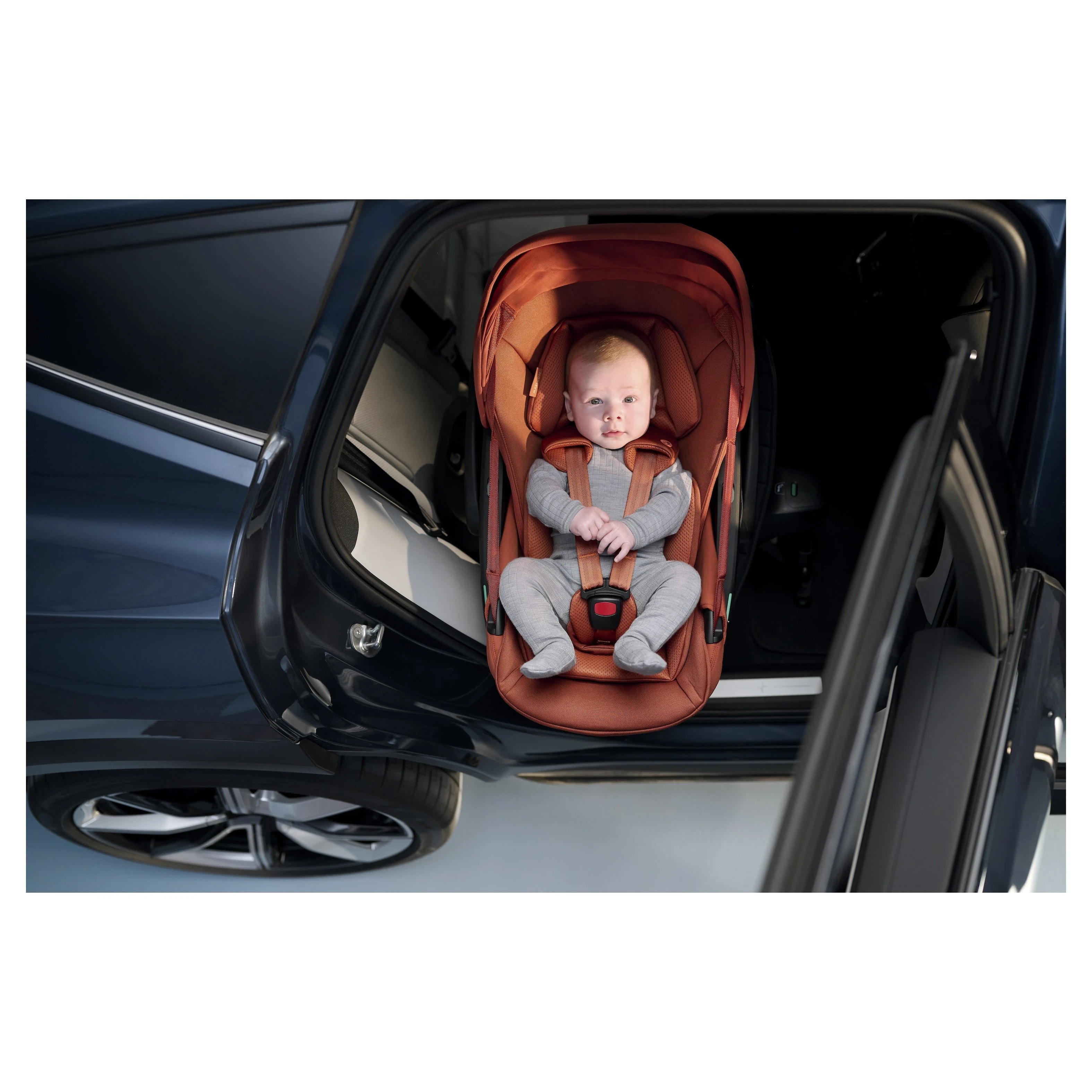 Maxi-Cosi Coral Slide Pro autosedačka - 