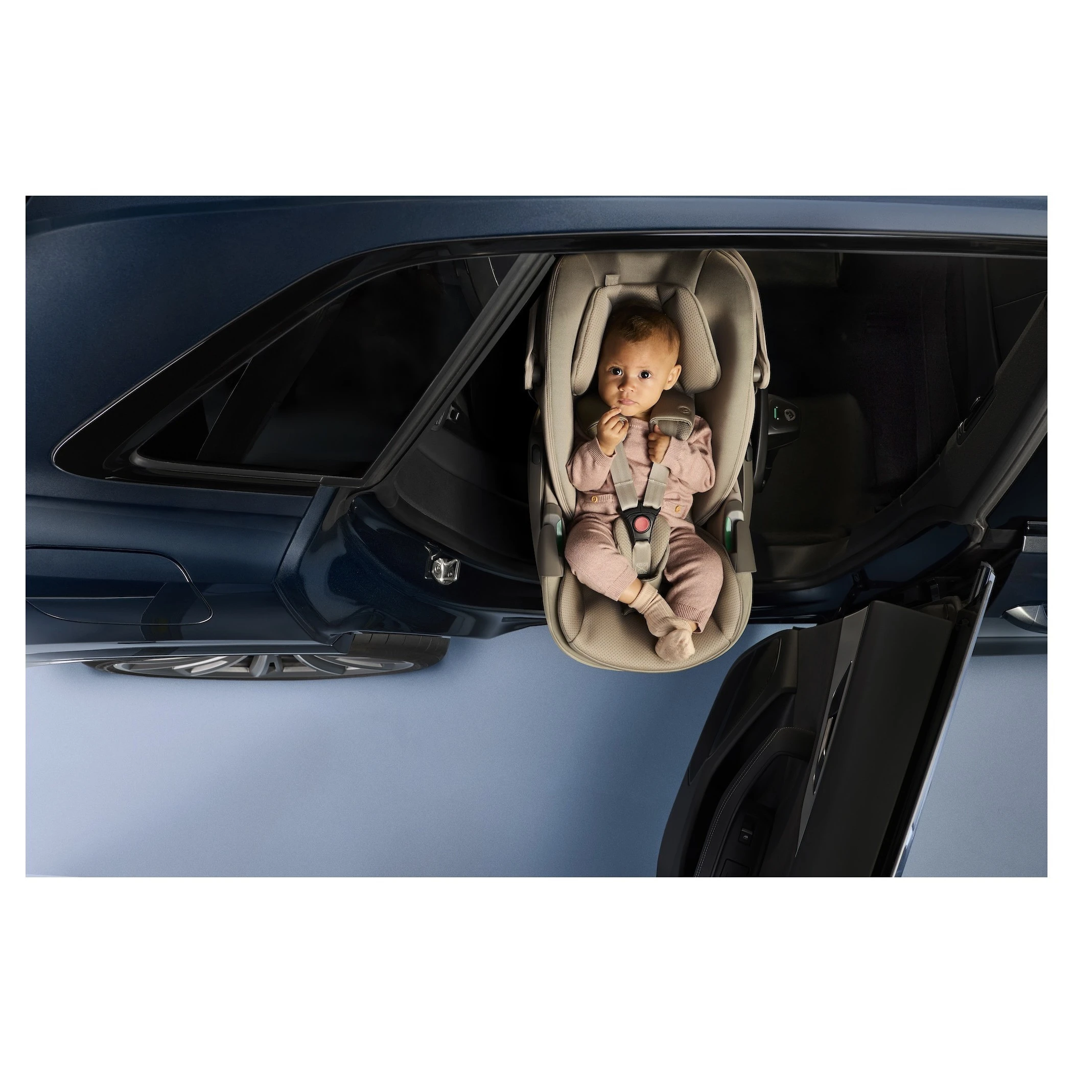 Maxi-Cosi Pebble Slide Pro autosedačka - 
