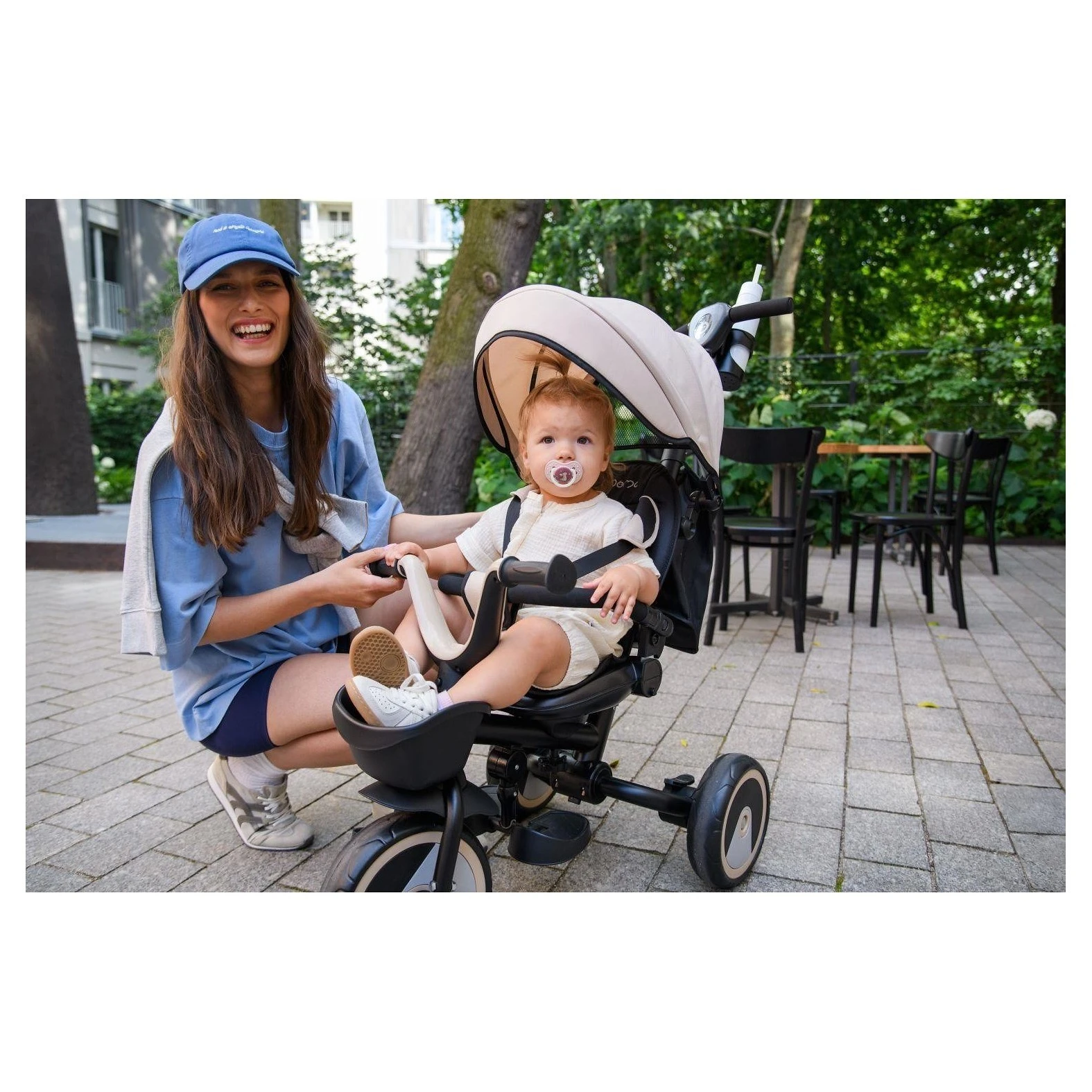 MoMi Tříkolka IVI - 