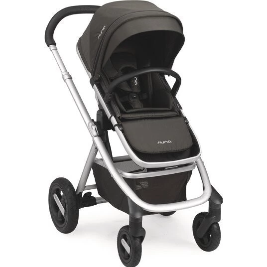 Nuna Ivvi Savi akční set  - sportovní sedačka po směru jízdy
