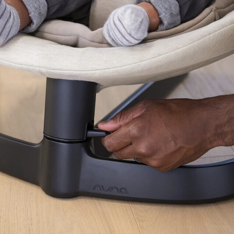 Nuna Leaf Lehátko - 