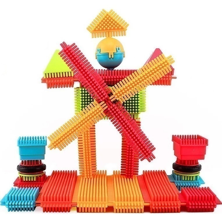 URW Stavebnice pro nejmenší HEDGEHOG BLOCKS 90 ks - Mlýn ze stavebnice pro nejmenší HEDGEHOG BLOCKS